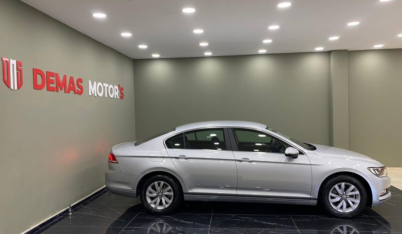2017 WOLKSWAGEN PASSAT 1,6 TDI 18 BİNDE TRENDLİNE HATASIZ BOYASIZ dolu
