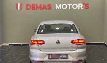 2017 WOLKSWAGEN PASSAT 1,6 TDI 18 BİNDE TRENDLİNE HATASIZ BOYASIZ dolu